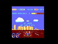 une photo d'Ã©cran de Turbo Outrun sur Amstrad CPC